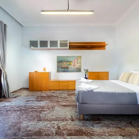 Clio Townhouse Апартаменты Ханья